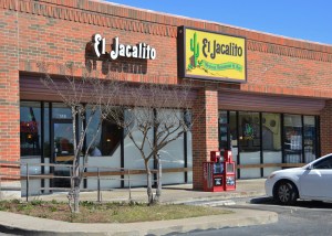 El Jacalito has live Norteño music every Friday night and one Sunday morning a month.